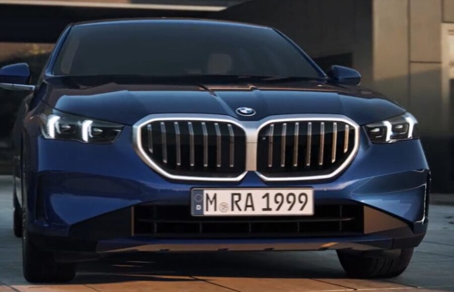 BMW 3シリーズと5シリーズの【違い】を徹底比較！スペックから走りまで