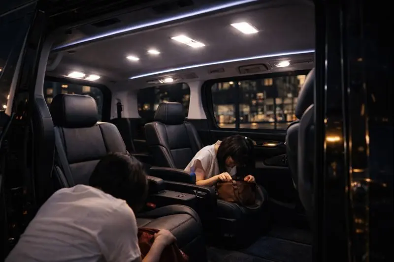 夜間の使い勝手が向上するLED系カスタム